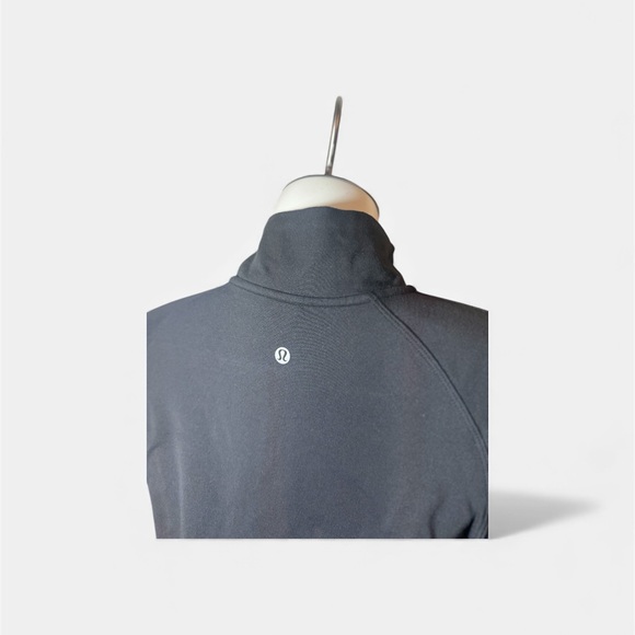 Lululemon Extra Mile Half Zip - Size 10 - Picture 6 of 9
